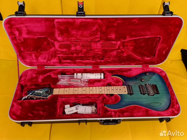 Электрогитара ibanez Prestige RG652AHM-NGB
