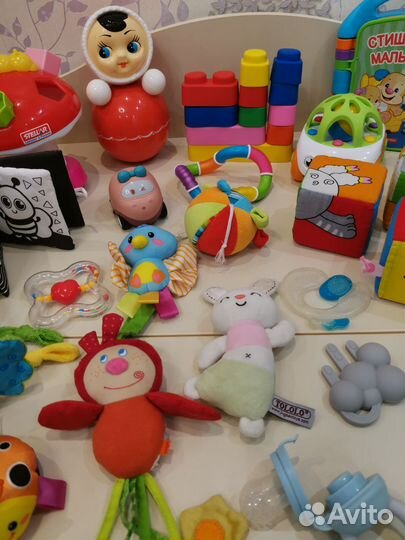 Развивающие игрушки пакетом