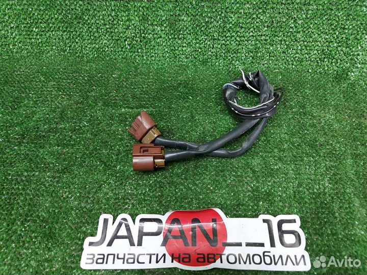 Разъем противотуманных фар Subaru HB4