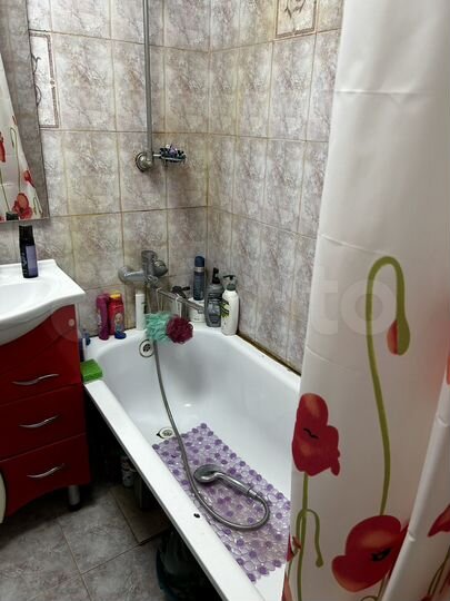 2-к. квартира, 48 м², 2/3 эт.