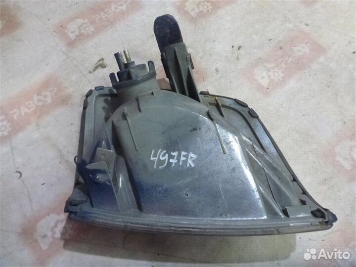 Поворотник передний правый Mercedes-Benz E-Class