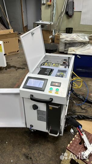 Аппарат ручной лазерной сварки 3в1