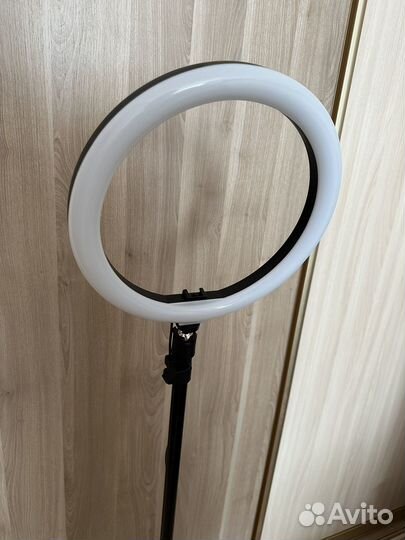 Кольцевая светодиодная лампа 26см