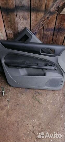 Продам обшивку дверей от фокуса