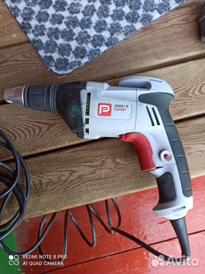Шуруповерт сетевой для гипсокартона