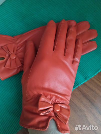 Перчатки цветные