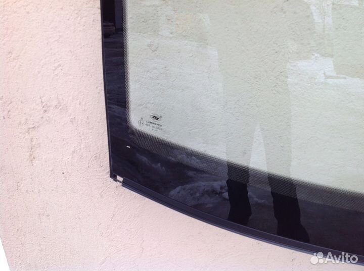 Volkswagen transporter(T5) 2003 - лобовое стекло