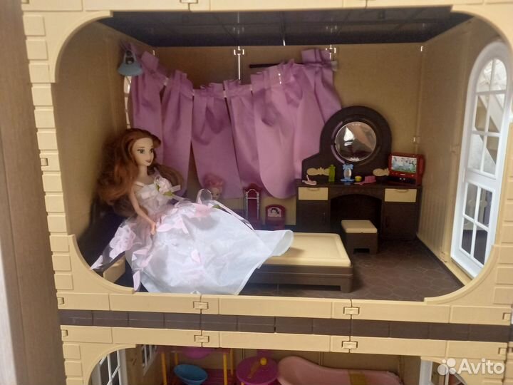 Домик кукольный