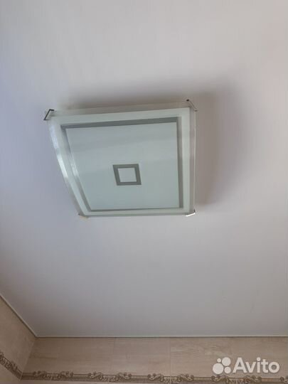 Светильник потолочный