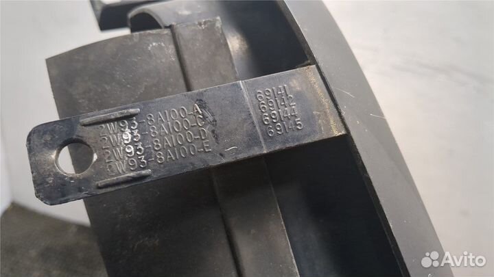 Решетка радиатора Jaguar XJ 2003–2008, 2003