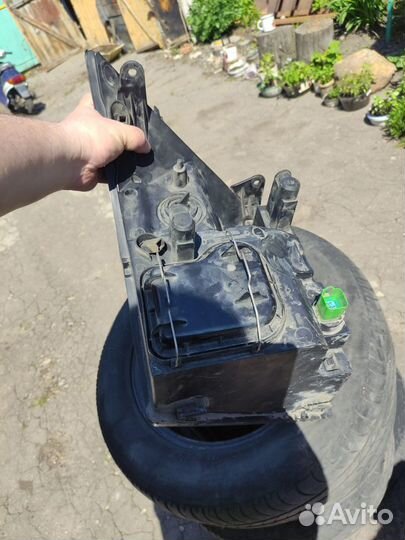 Фары левая и правая на форд транзит тт9 оригинал