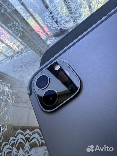 iPad pro 12.9 m1 256gb + LTE/pencil и keyboard