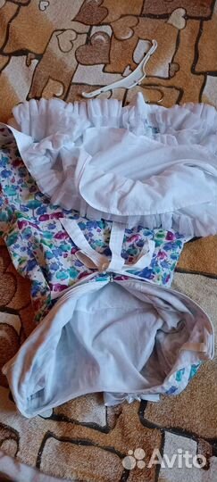 Очаровательное платье для девочки 122-128 Deloras