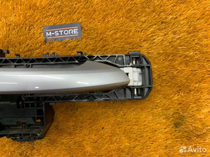 Ручка двери внешняя задняя правая Mercedes-Benz