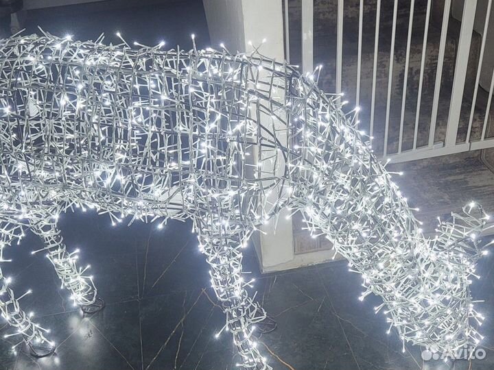 Олени с подсветкой