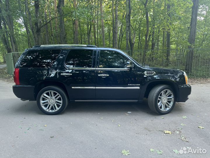Cadillac Escalade 6.2 AT, 2011, 184 000 км