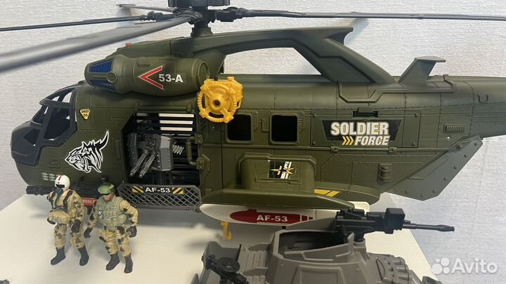 Большой игрушечный вертолет Chap Mai