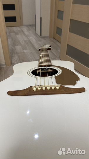 Fender Malibu электро-акустическая гитара