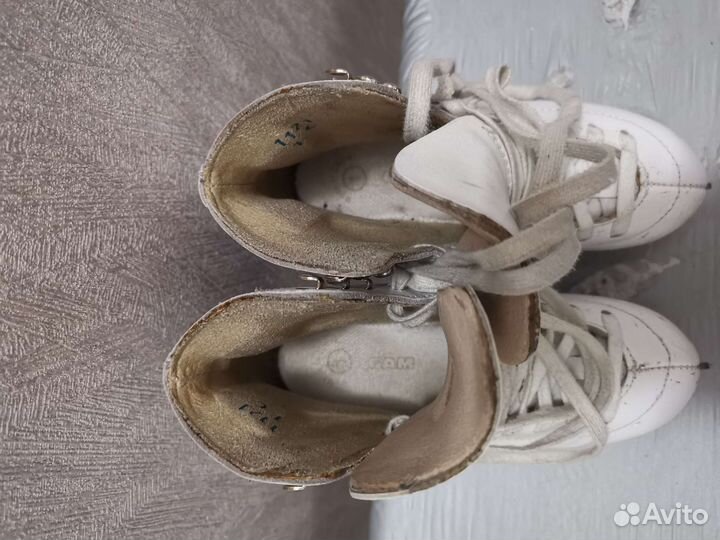 Фигурные коньки Gam 20см