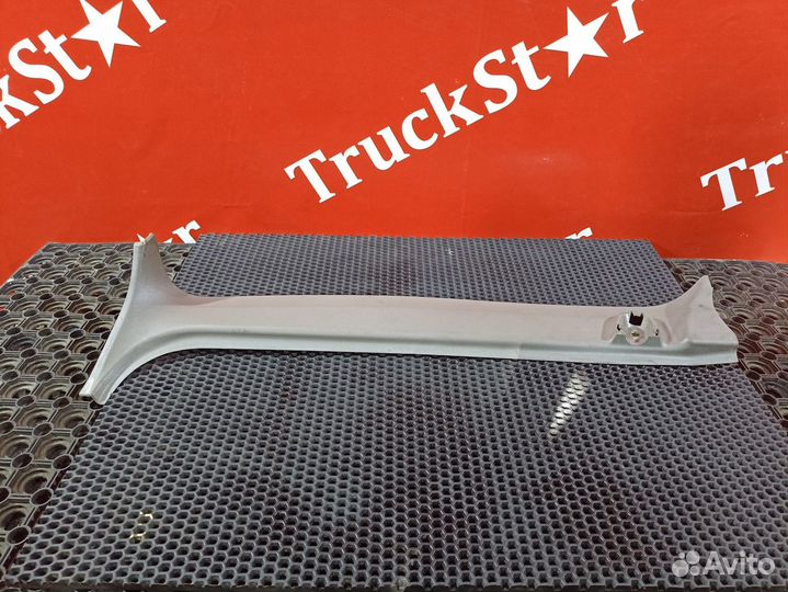 Накладка стойки лобового стекла левая Daf XF105