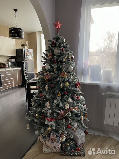 Елка искусственная заснеженная бу