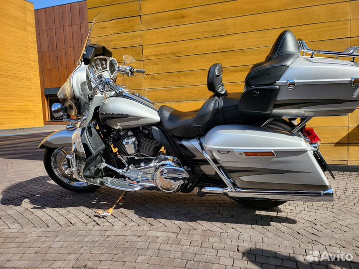Продаю Harley-Davidson CVO Limited, 2017