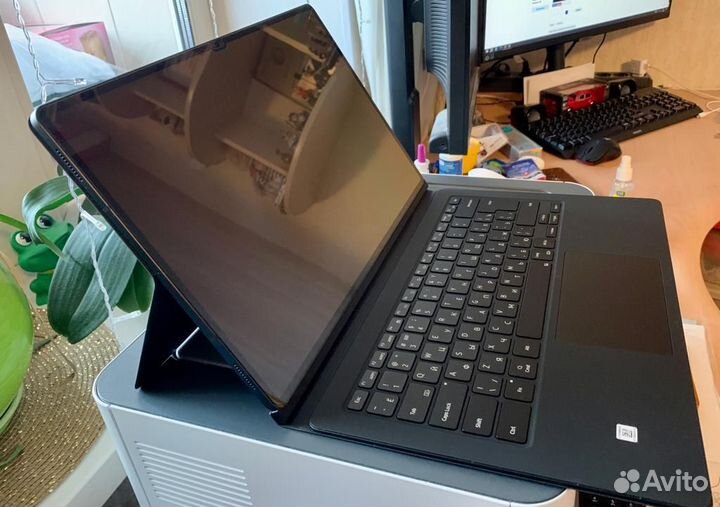 Чехол-клавиатура Samsung Galaxy Tab S8 Ultra