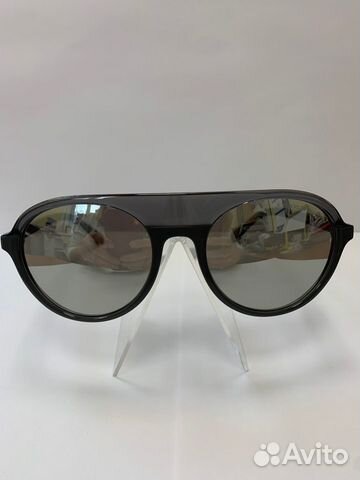 Очки солнцезащитные
