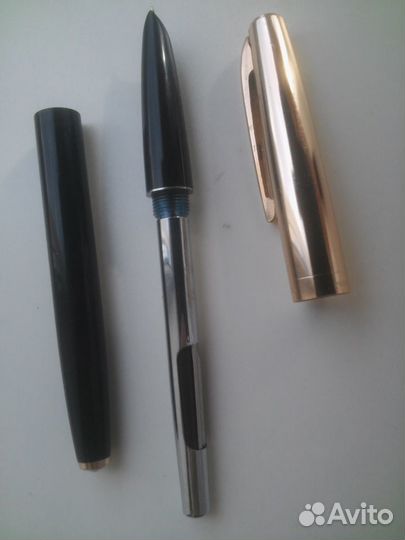 Перьевая ручка 