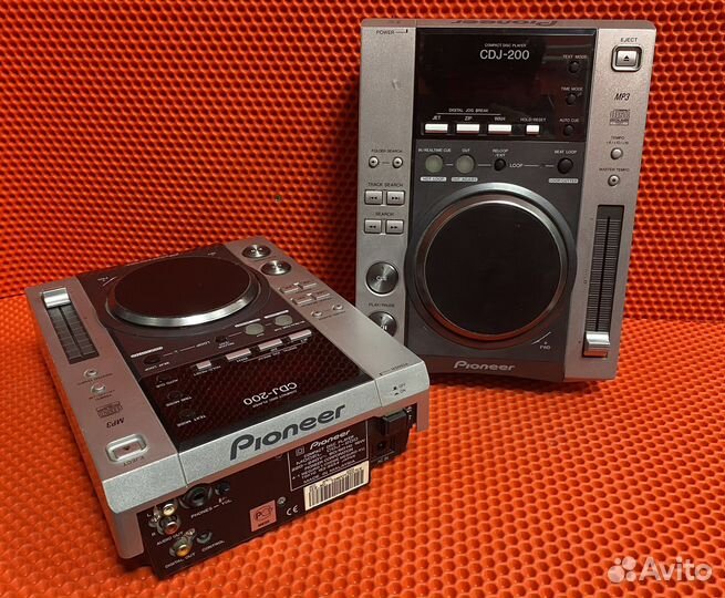 Pioneer CDJ-200 DJ CD/MP3 проигрыватель 2 штуки