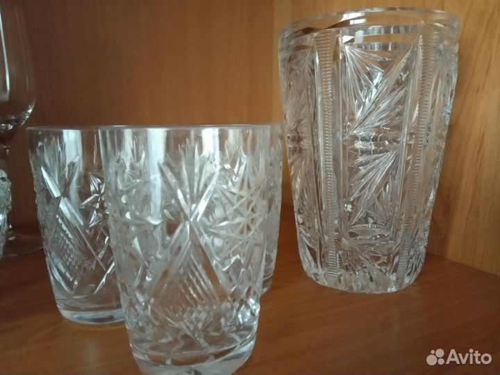 Графины,стаканы, поднос хрустальный