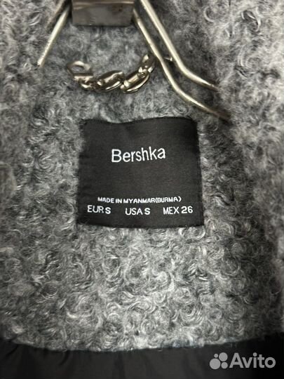 Пальто тедди bershka