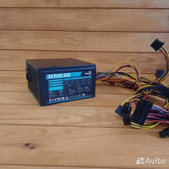 Блок питания AeroCool VX plus 600 watt