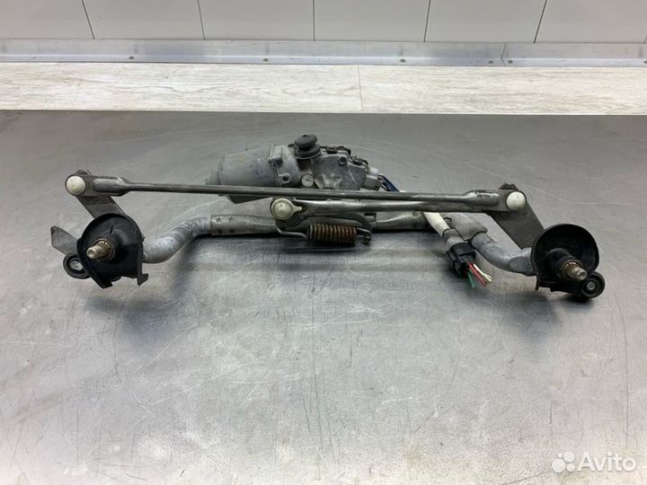 Трапеция дворников Toyota Prius Hybrid хэтчбек