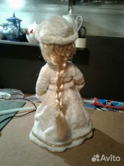 Кукла фарфоровая коллекционная