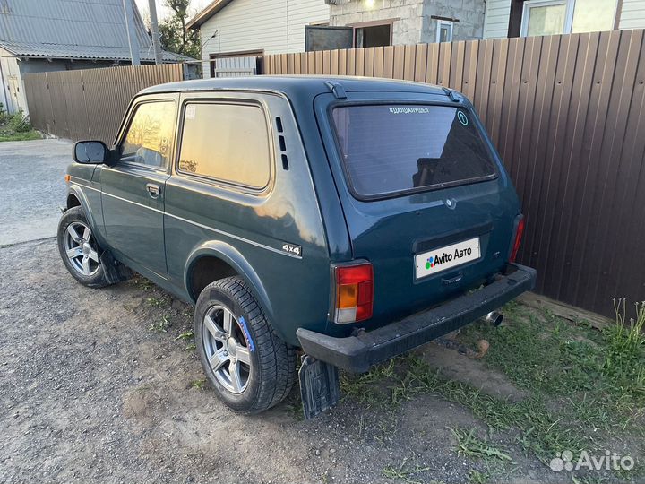 LADA 4x4 (Нива) 1.7 МТ, 1999, 100 000 км