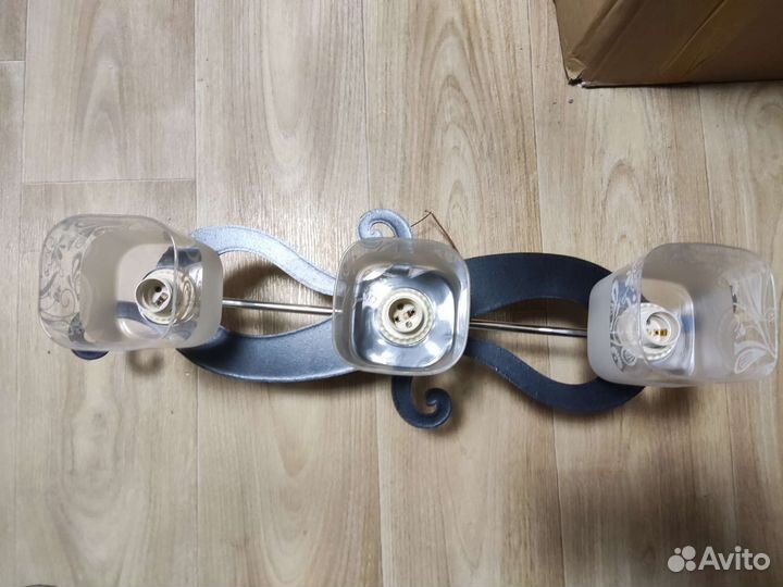 Светильник, Люстра потолочная