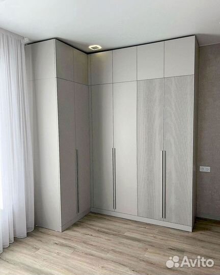 Шкаф со сборкой