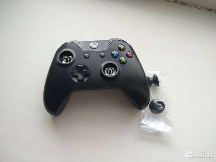 Геймпад Xbox One