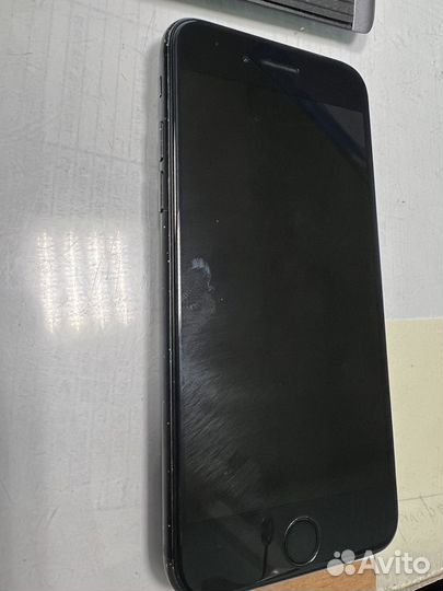 iPhone 7, 128 ГБ