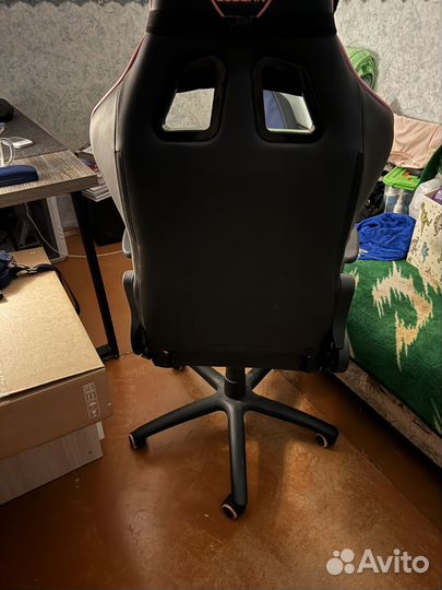 Игровое кресло cougar armor one