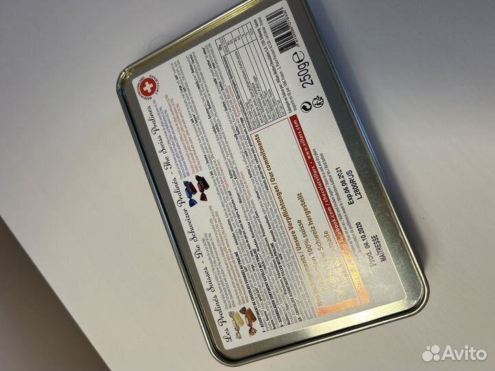 Жестяная банка из под конфет villars Швейцария