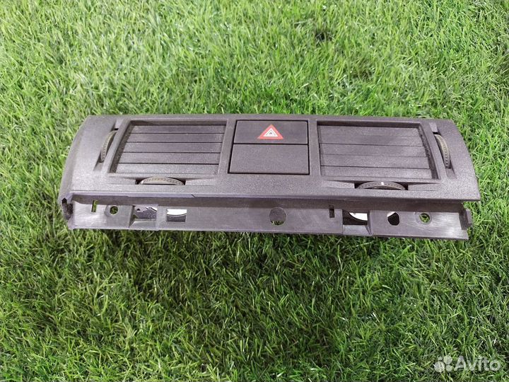 Дефлектор обдува салона Opel Meriva A