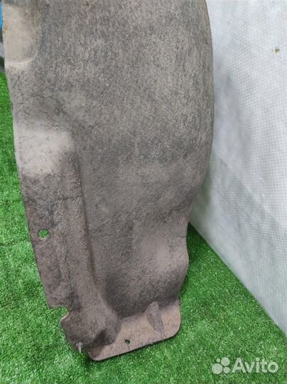 Подкрылок задний левый Renault Scenic 3 (JZ) 2009