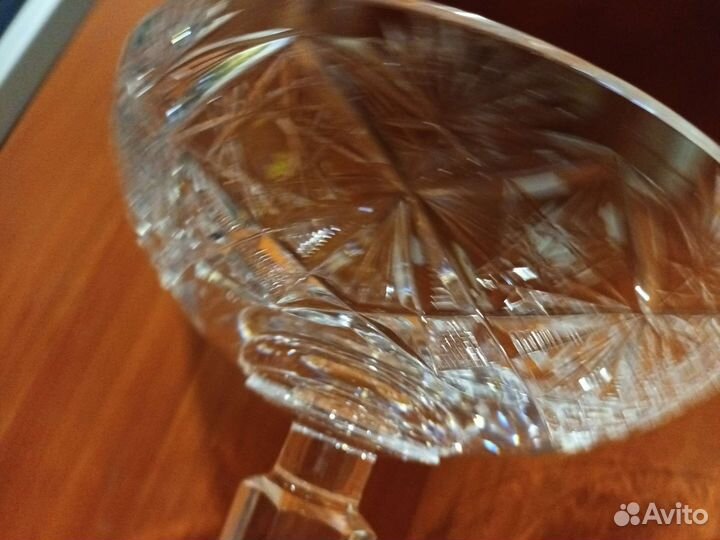 Ваза для фруктов на ножке хрусталь