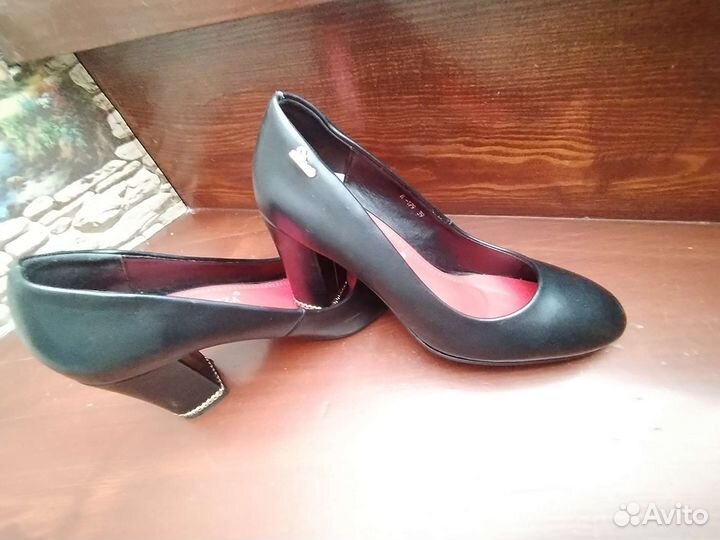 Туфли женские 39 размер