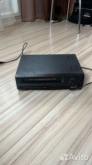 Видеомагнитофон orion N688R япония с пультом