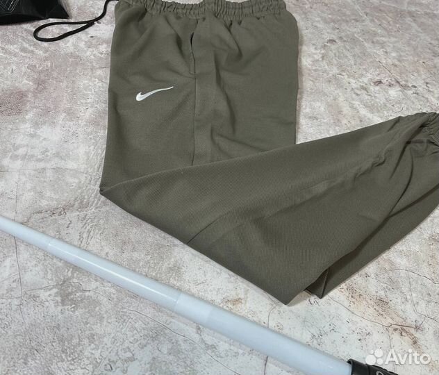 Спортивные костюмы Nike