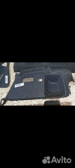 Обшивка багажника правая Ауди A4 b6