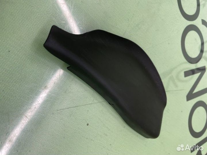 Накладка двери задняя левая Volkswagen Touareg 7L